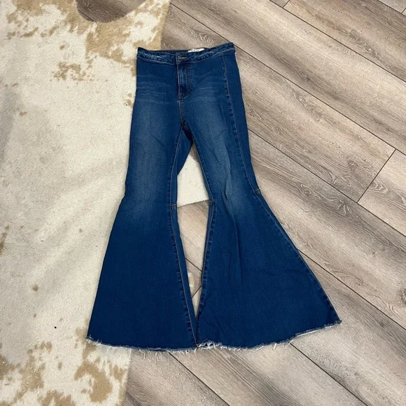 Free people just float on flare high rise jeans - Picture 1 of 5